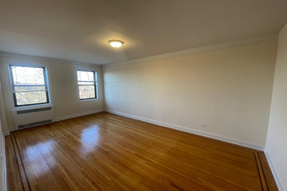 Apartment 167th Street  Queens, NY 11358, MLS-RD4648-3