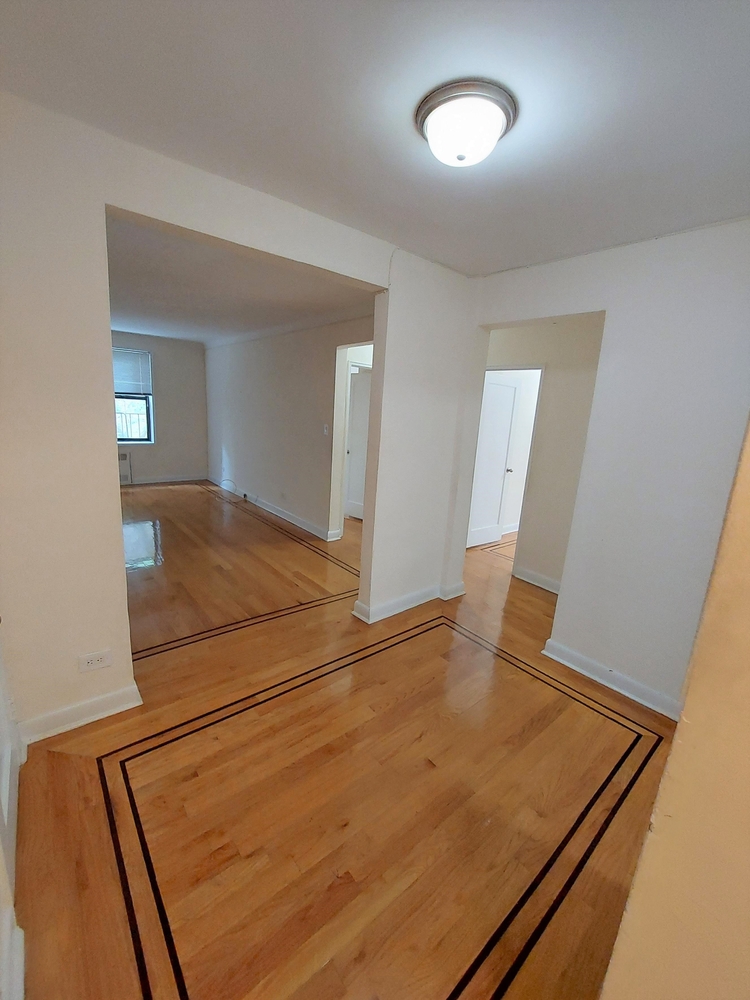 Apartment 98th Street  Queens, NY 11374, MLS-RD4658-5