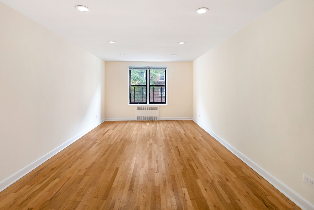 Apartment Saunders Street  Queens, NY 11374, MLS-RD4659-7