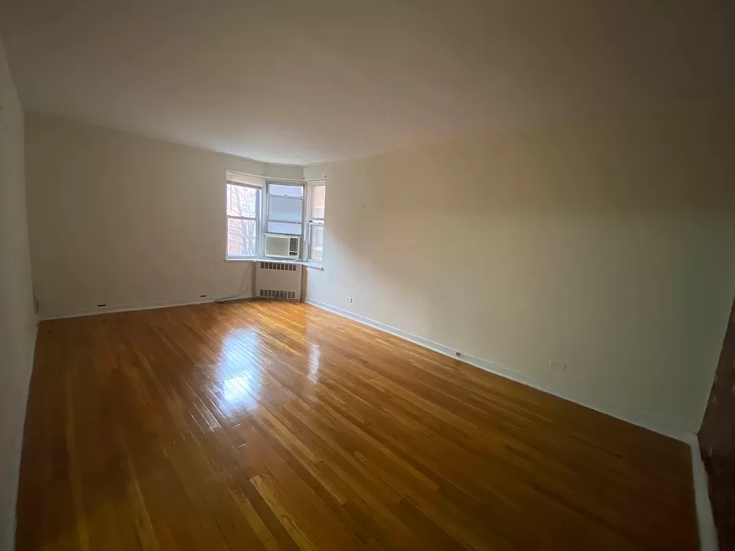 Apartment 141st Street  Queens, NY 11435, MLS-RD4667-2