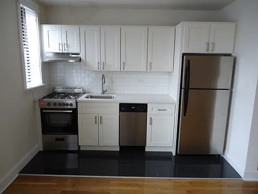 Apartment in Briarwood - Hoover Avenue  Queens, NY 11435