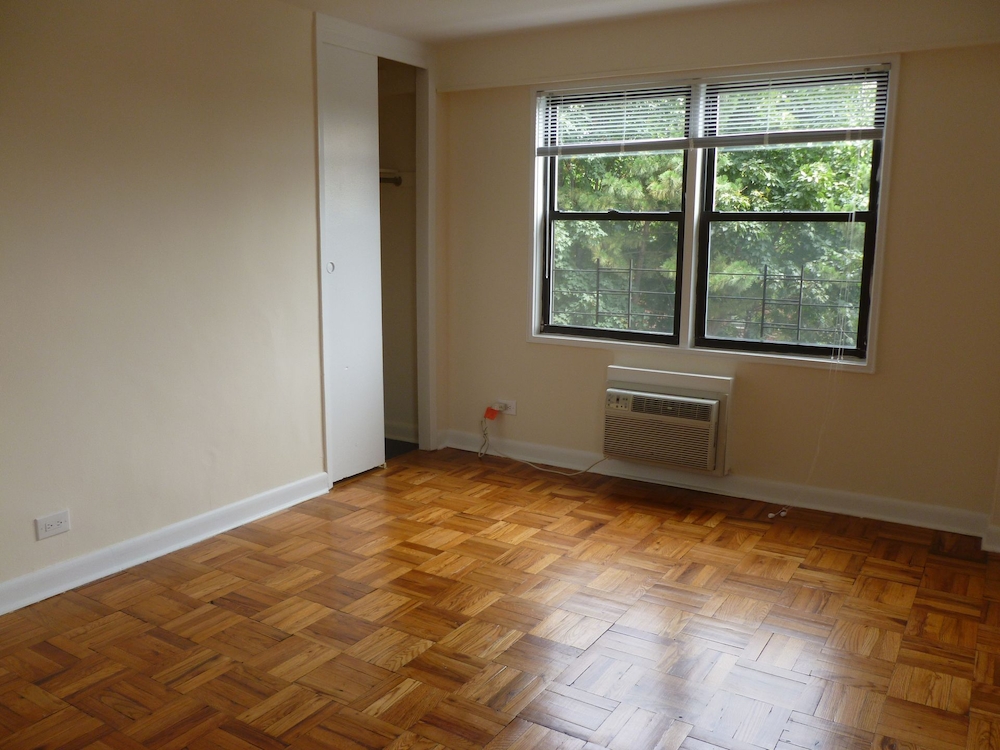 Apartment 67th Avenue  Queens, NY 11374, MLS-RD4687-9