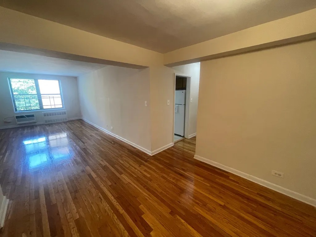 Apartment 103rd Street  Queens, NY 11375, MLS-RD4699-5