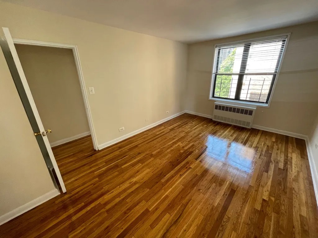 Apartment 103rd Street  Queens, NY 11375, MLS-RD4699-8