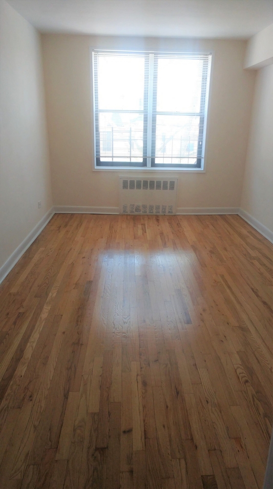 Apartment 87th Avenue  Queens, NY 11418, MLS-RD4719-4