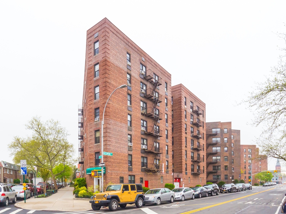 Apartment 40th Street  Queens, NY 11104, MLS-RD4720-11