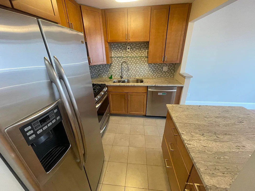 Apartment Curzon Road  Queens, NY 11415, MLS-RD4723-2