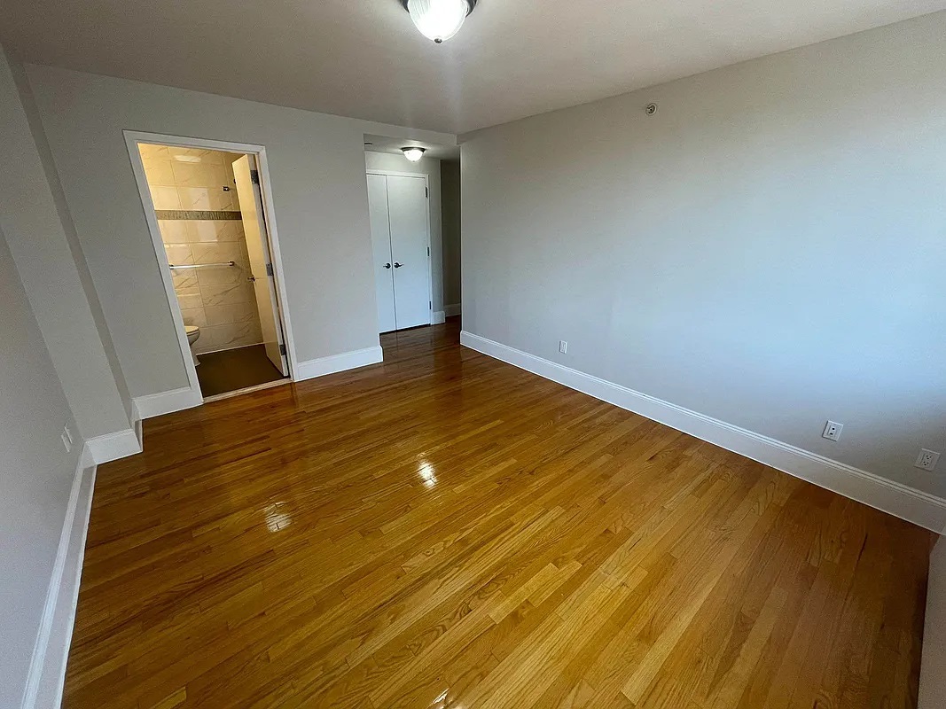 Apartment Curzon Road  Queens, NY 11415, MLS-RD4723-11