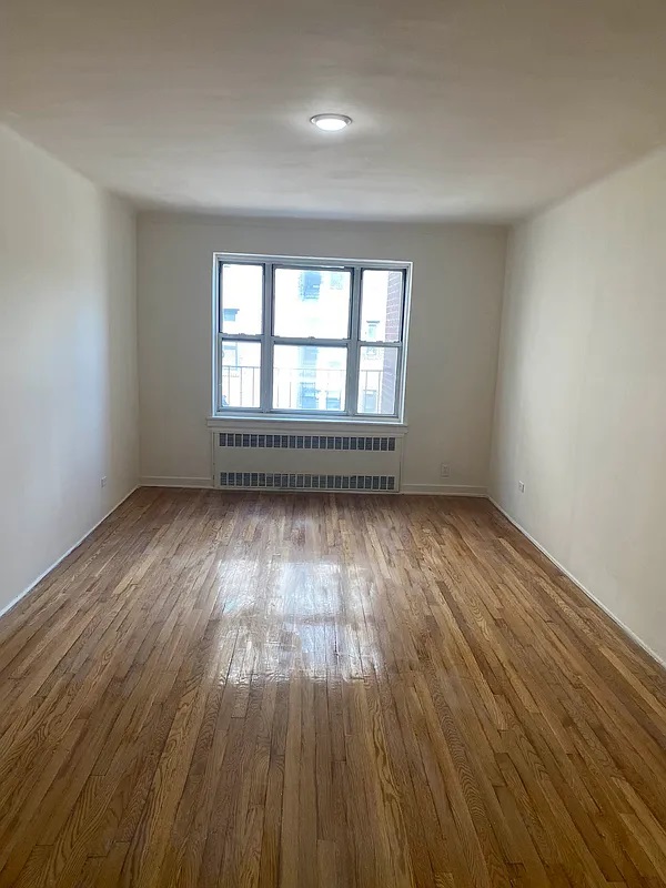 Apartment Austin Street  Queens, NY 11415, MLS-RD4725-3