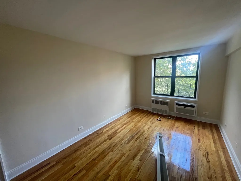 Apartment 103rd Street  Queens, NY 11375, MLS-RD4739-7