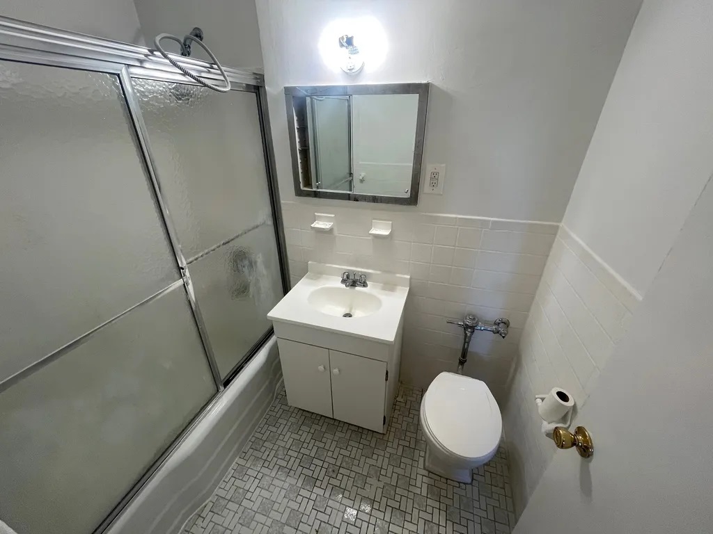 Apartment 103rd Street  Queens, NY 11375, MLS-RD4739-12