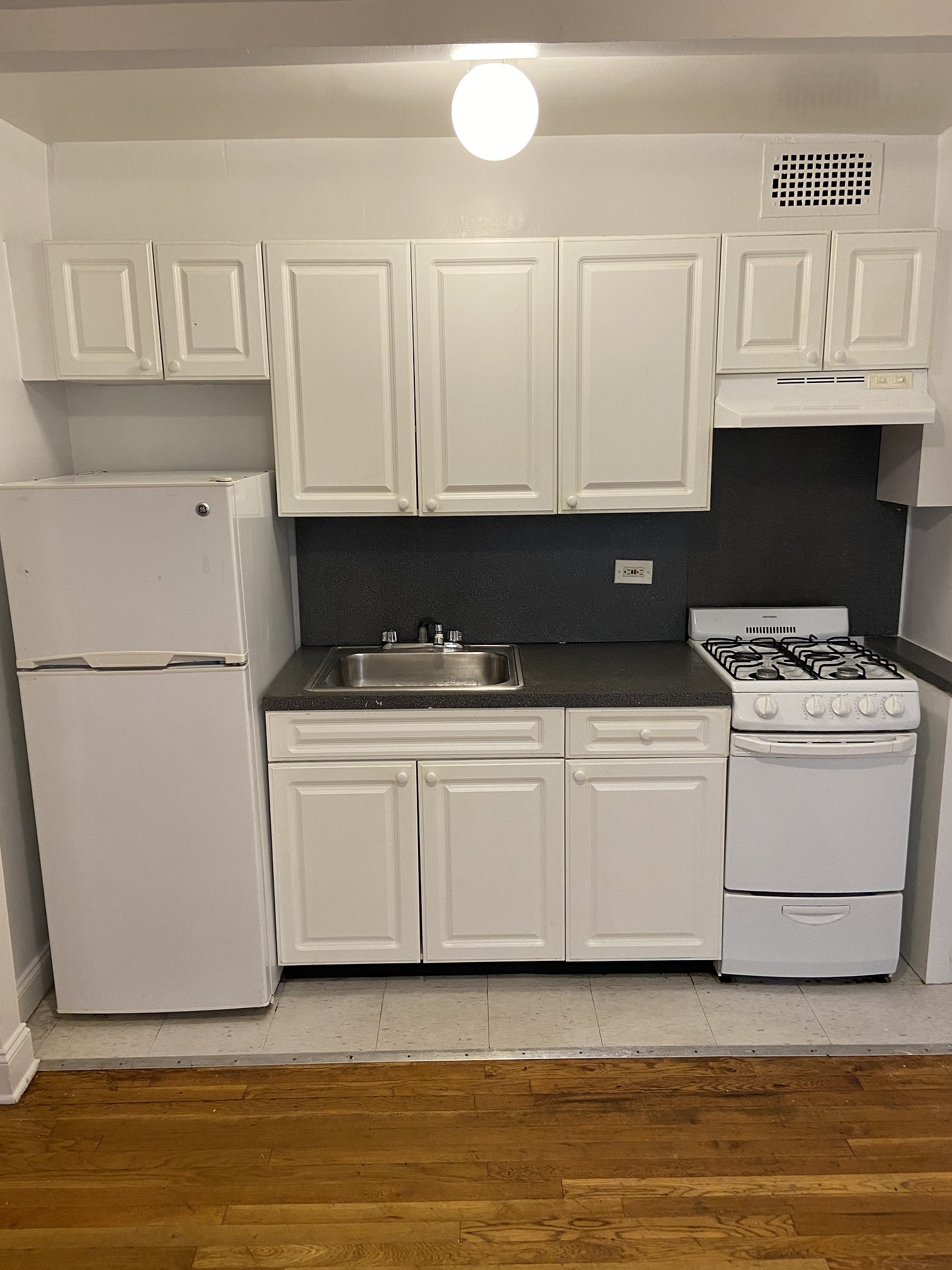 Apartment 118th Street  Queens, NY 11415, MLS-RD4750-3