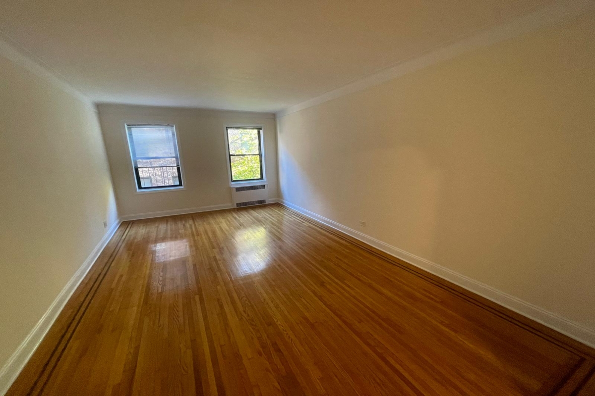 Apartment 167th Street  Queens, NY 11358, MLS-RD4756-4