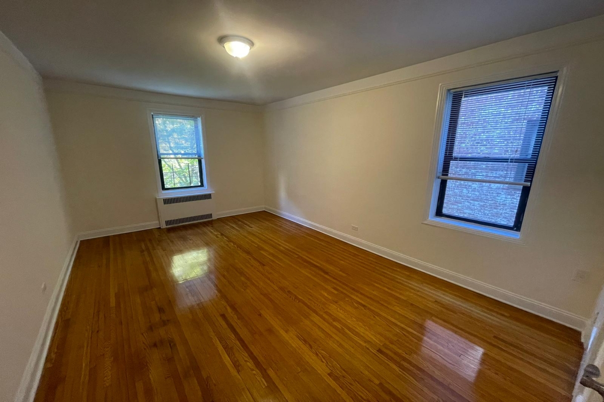 Apartment 167th Street  Queens, NY 11358, MLS-RD4756-8