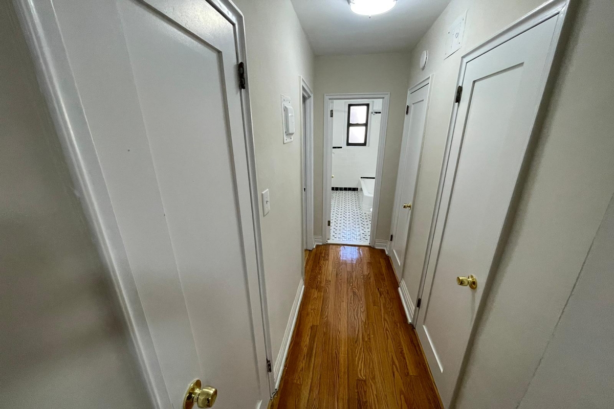 Apartment Booth Street  Queens, NY 11374, MLS-RD4757-8