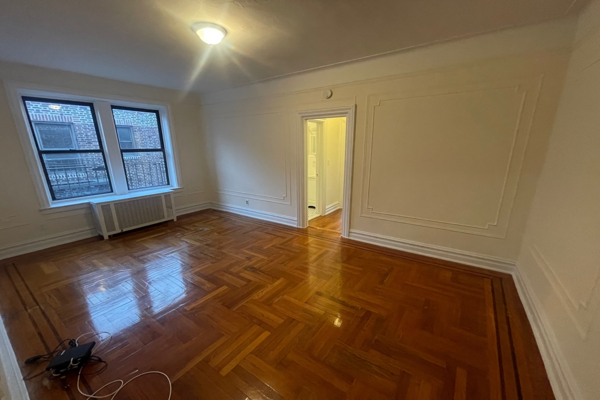Apartment 118th Street  Queens, NY 11415, MLS-RD4758-8