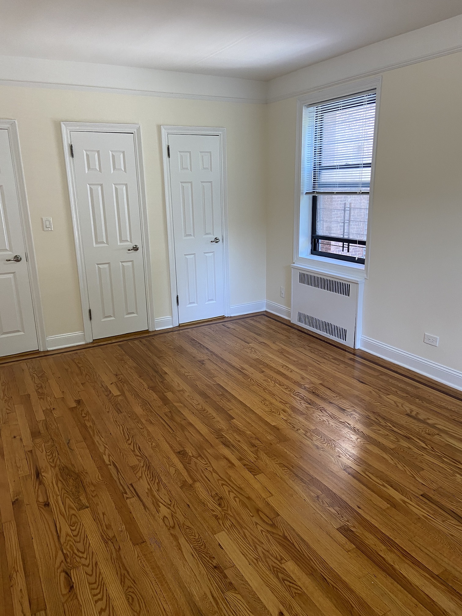 Apartment Highland Avenue  Queens, NY 11432, MLS-RD4759-4
