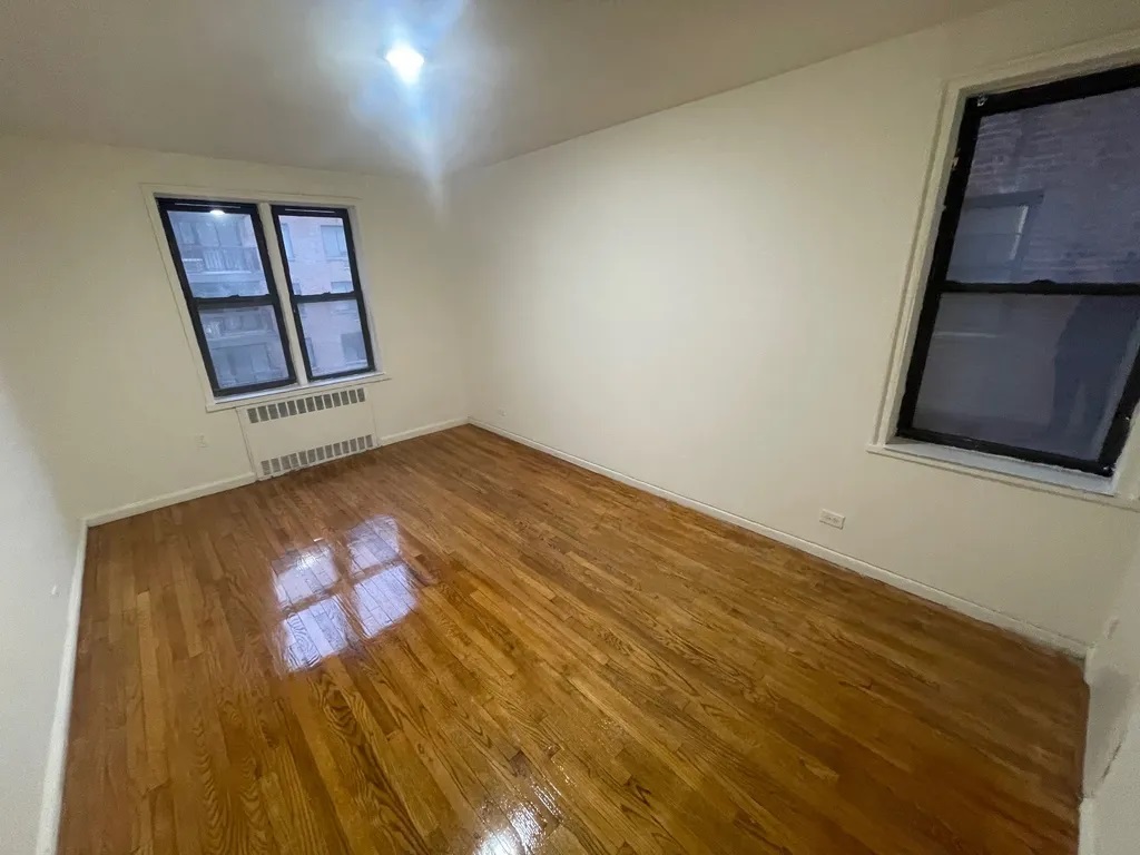 Apartment Wetherole Street  Queens, NY 11374, MLS-RD4768-7