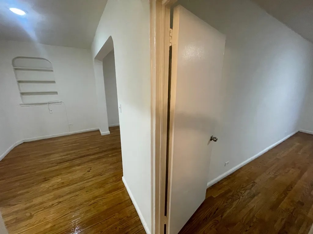 Apartment Wetherole Street  Queens, NY 11374, MLS-RD4768-11