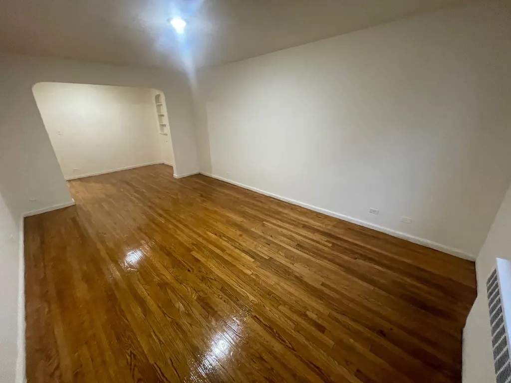 Apartment Wetherole Street  Queens, NY 11374, MLS-RD4768-13