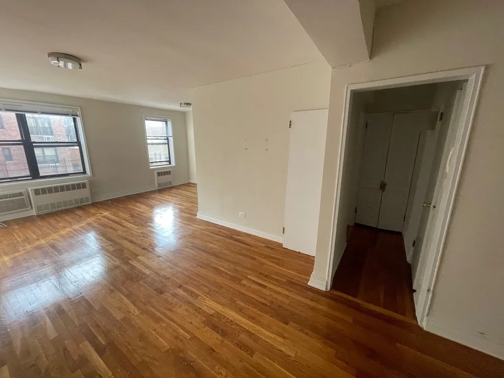 Apartment 67th Drive  Queens, NY 11375, MLS-RD4769-7