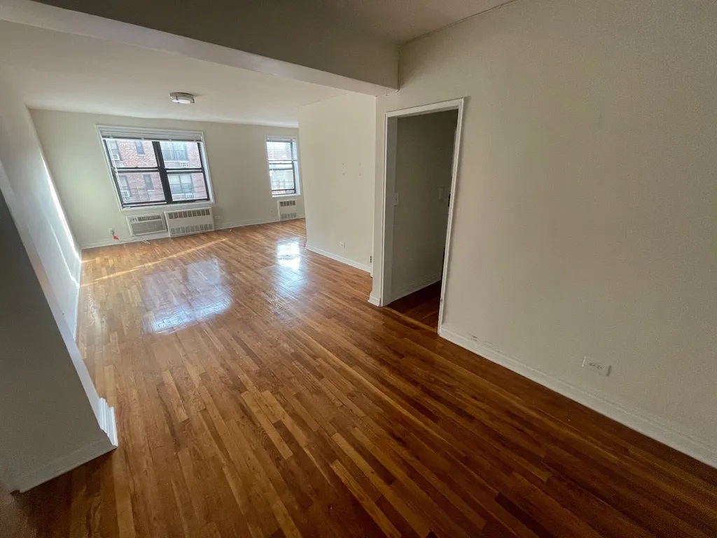 Apartment 67th Drive  Queens, NY 11375, MLS-RD4769-8