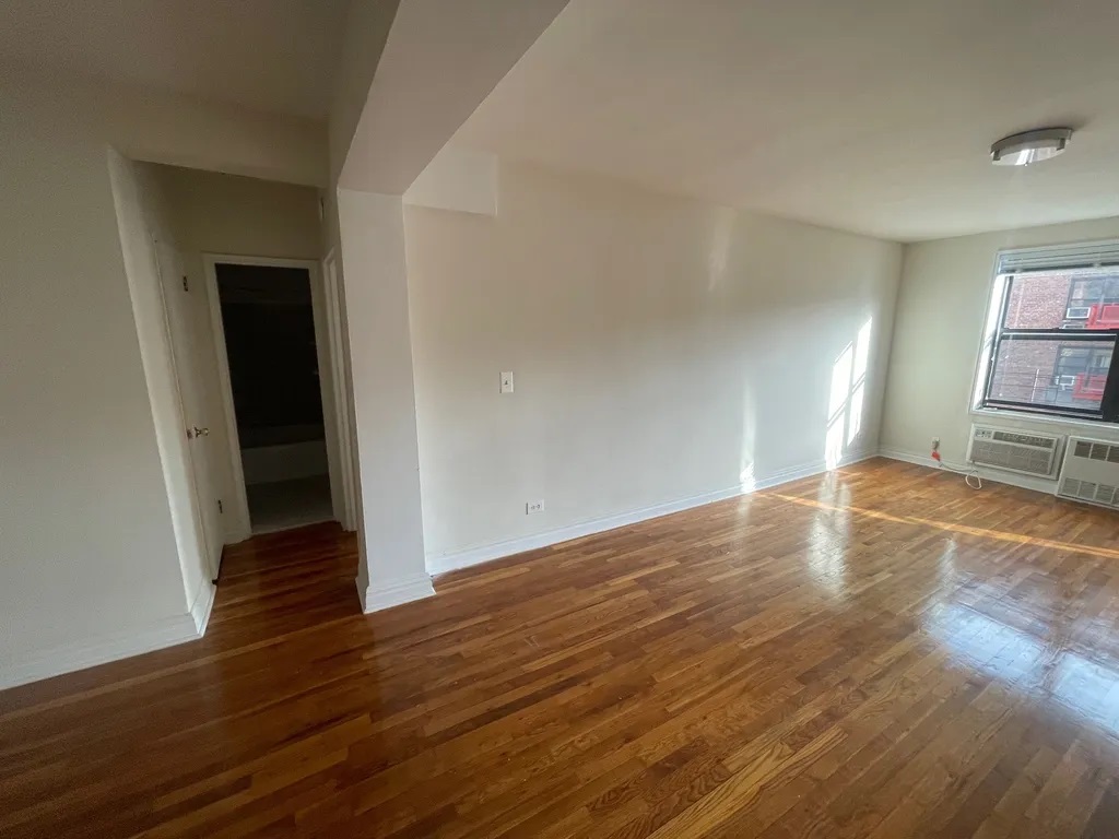 Apartment 67th Drive  Queens, NY 11375, MLS-RD4769-11