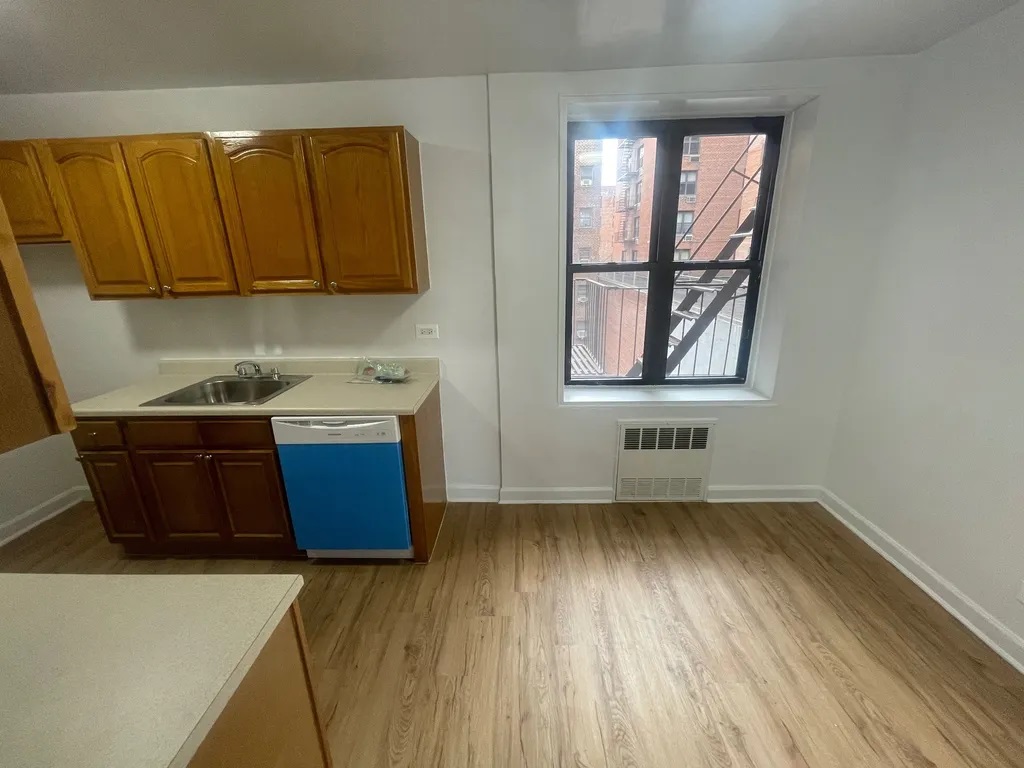 Apartment 67th Avenue  Queens, NY 11375, MLS-RD4776-3