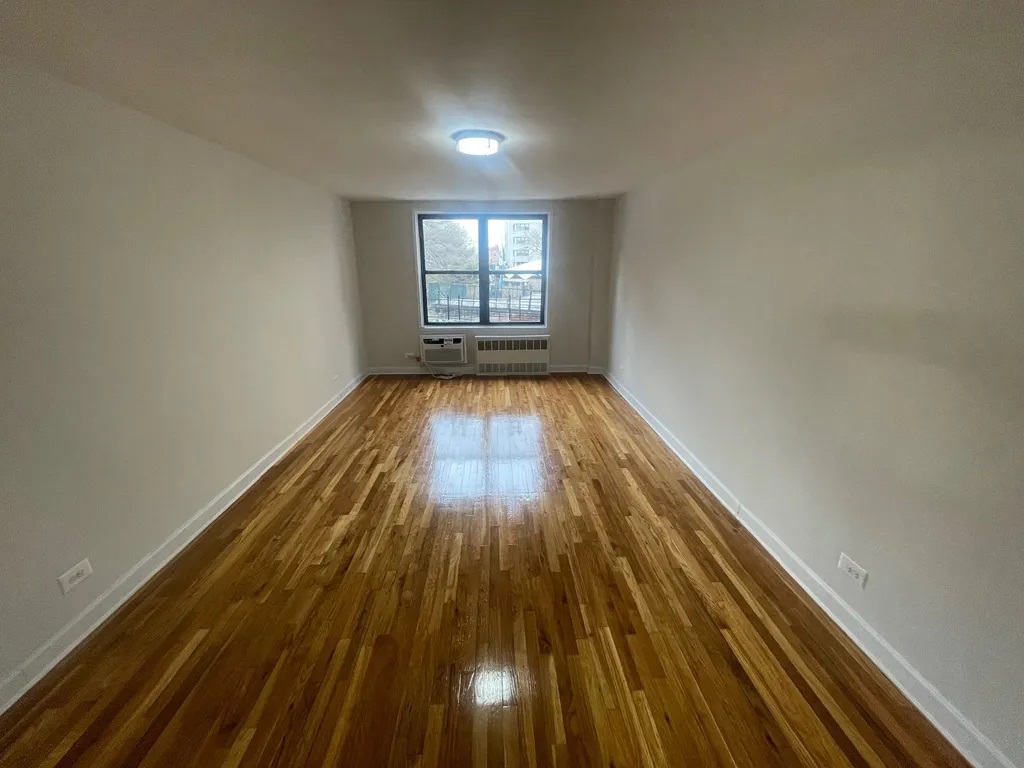 Apartment 67th Avenue  Queens, NY 11375, MLS-RD4776-7