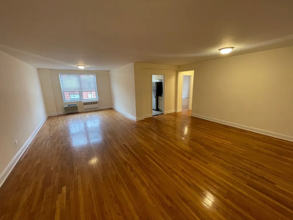 Apartment 150th Street  Queens, NY 11367, MLS-RD4784-3