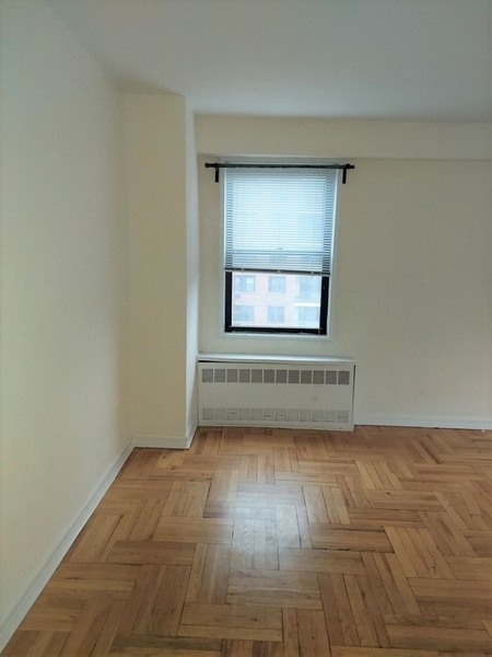 Apartment 67th Avenue  Queens, NY 11374, MLS-RD4797-2