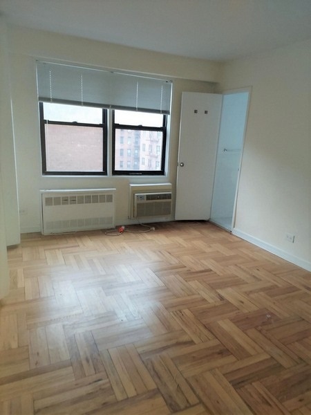 Apartment 67th Avenue  Queens, NY 11374, MLS-RD4797-5