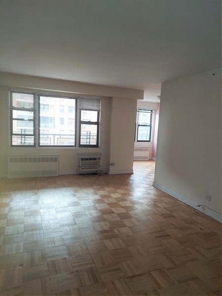 Apartment 67th Avenue  Queens, NY 11374, MLS-RD4798-3