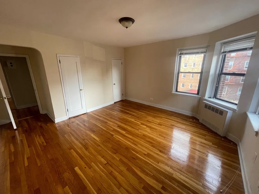 Apartment Haring Street  Queens, NY 11374, MLS-RD4812-4