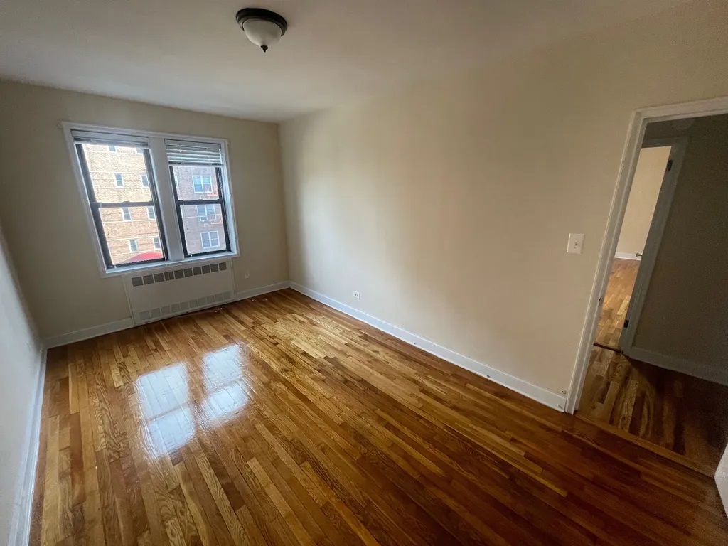 Apartment Haring Street  Queens, NY 11374, MLS-RD4812-6