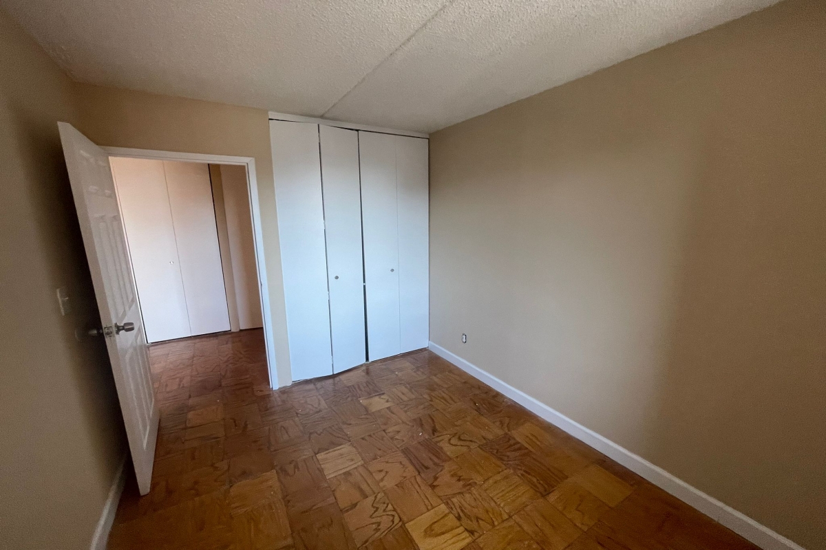 Apartment 34th Avenue  Queens, NY 11354, MLS-RD4821-10