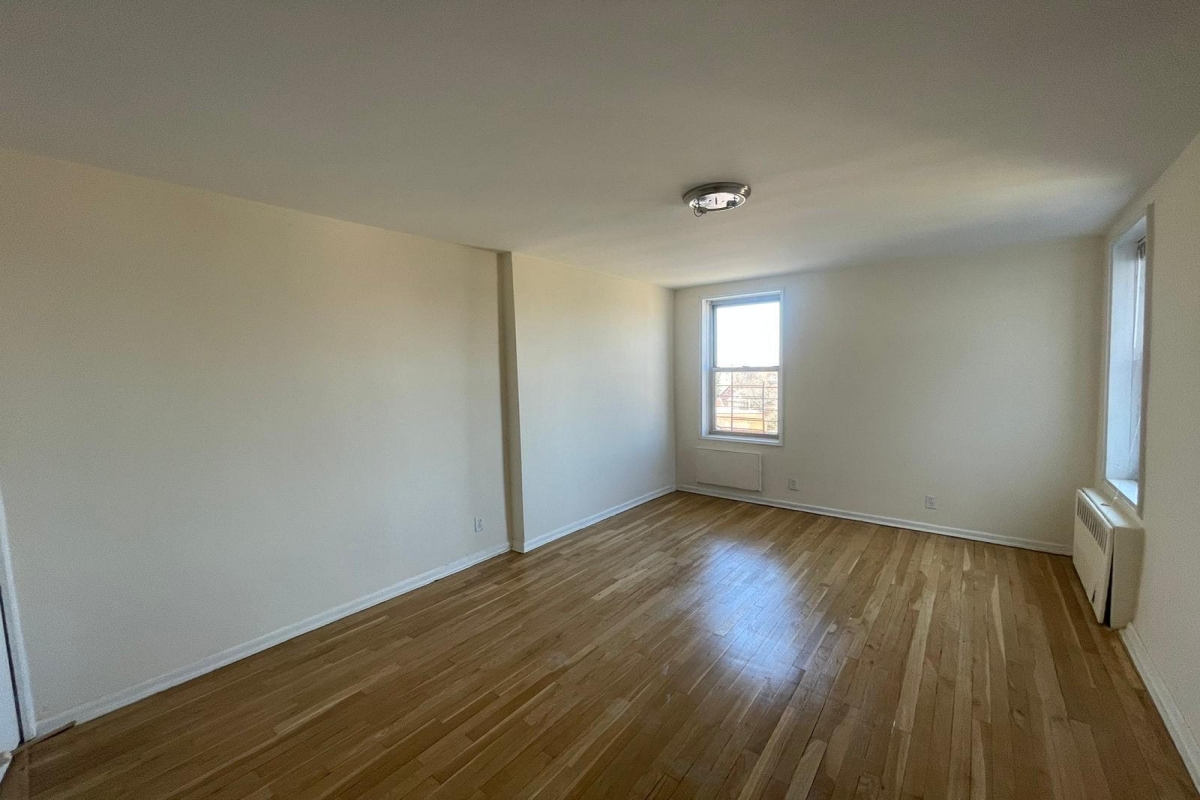 Apartment 84th Drive  Queens, NY 11435, MLS-RD4822-14