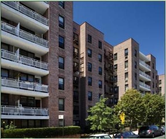 Apartment 37th Street  Long Island, NY 11101, MLS-RD4836-3