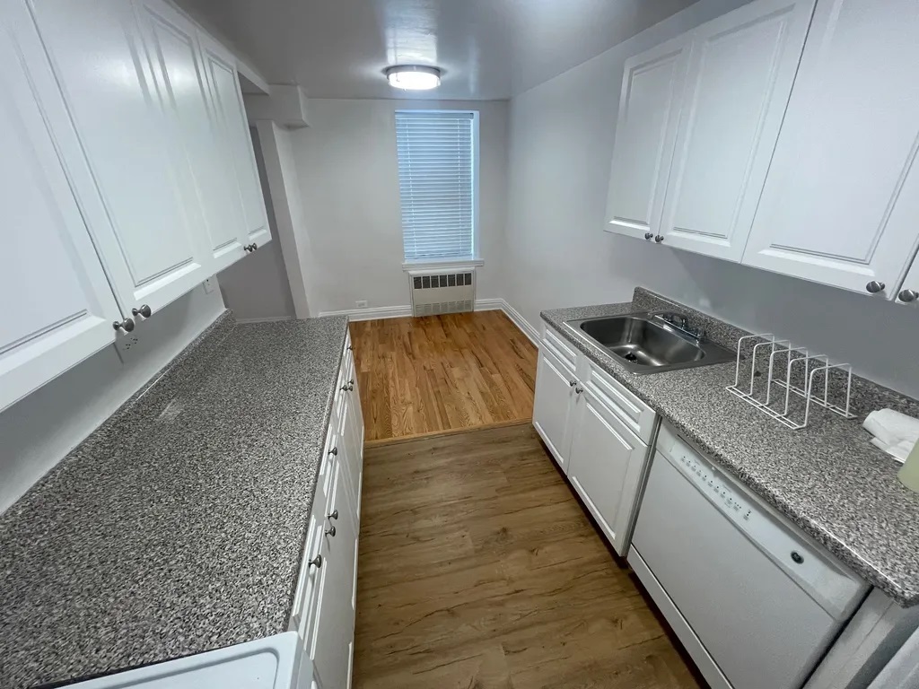 Apartment 102nd Street  Queens, NY 11375, MLS-RD4858-4