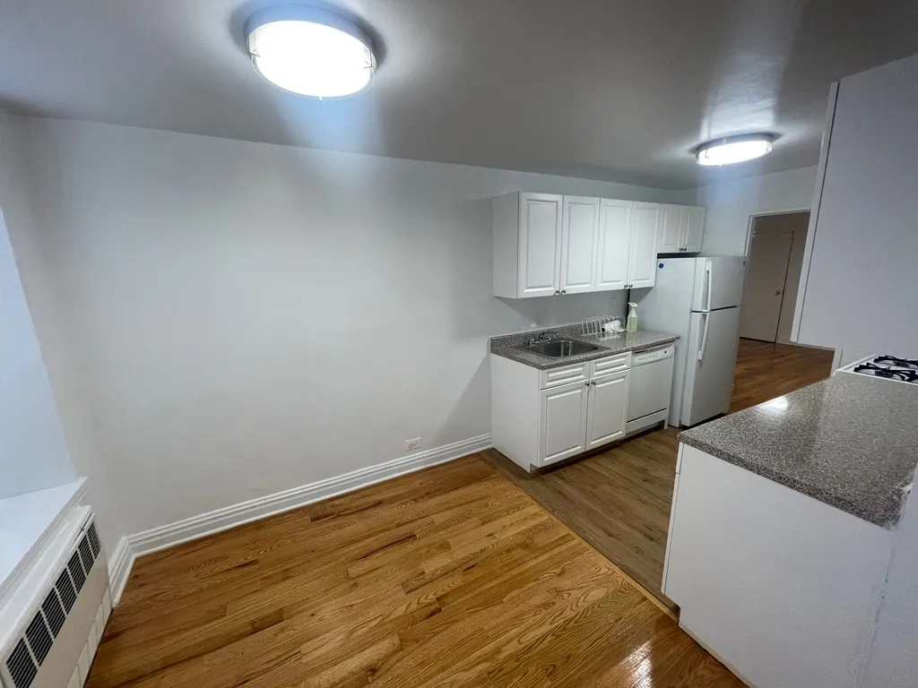 Apartment 102nd Street  Queens, NY 11375, MLS-RD4858-5