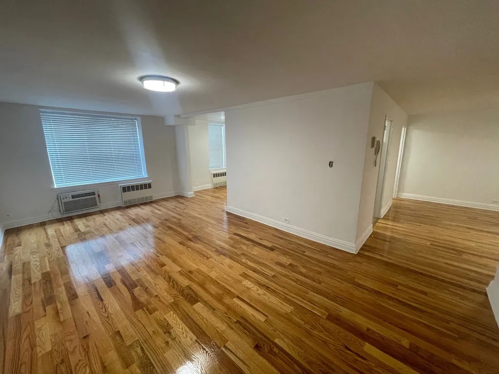 Apartment 102nd Street  Queens, NY 11375, MLS-RD4858-6