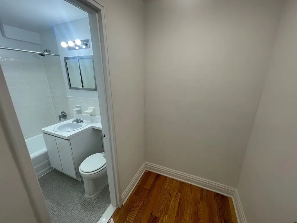 Apartment 102nd Street  Queens, NY 11375, MLS-RD4858-18