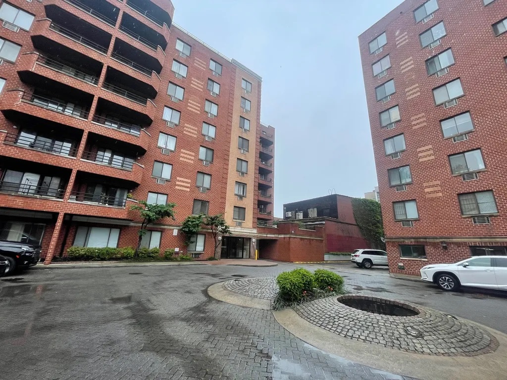 Apartment Northern Blvd  Queens, NY 11354, MLS-RD4863-18