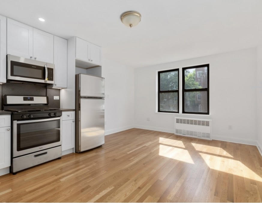 Apartment Brevoort Street  Queens, NY 11415, MLS-RD4893-5