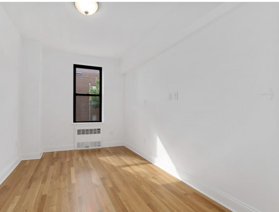 Apartment Brevoort Street  Queens, NY 11415, MLS-RD4893-7