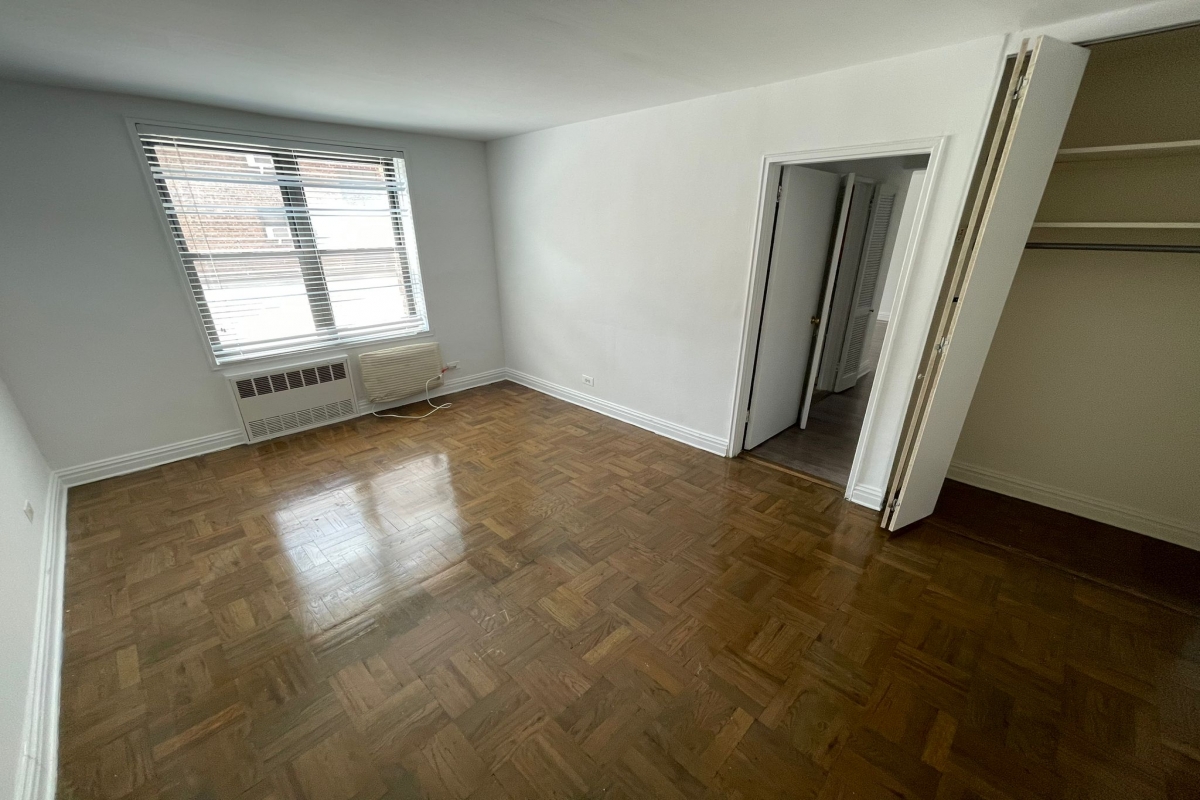 Apartment 67th Avenue  Queens, NY 11375, MLS-RD4918-12