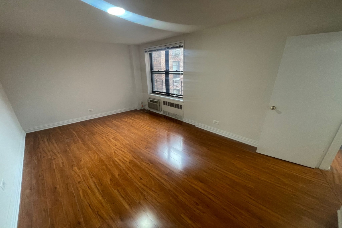 Apartment 67th Drive  Queens, NY 11375, MLS-RD4919-9