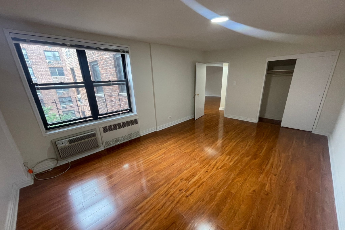 Apartment 67th Drive  Queens, NY 11375, MLS-RD4919-10