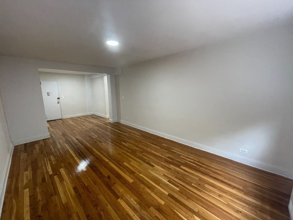 Apartment 67th Road  Queens, NY 11375, MLS-RD4952-7