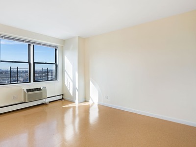 Apartment 57th Avenue  Queens, NY 11368, MLS-RD4970-7